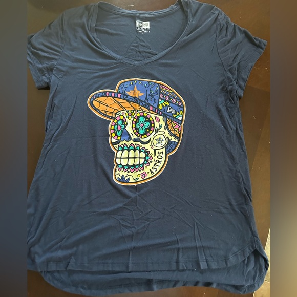 Houston’s Astros shirt, woman’s large - Picture 1 of 3